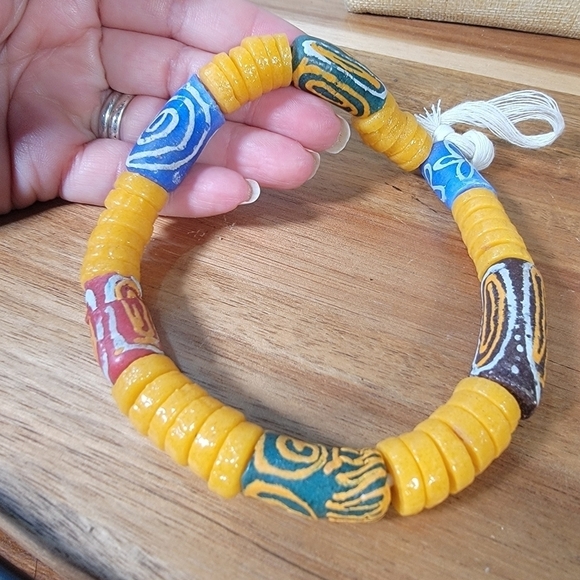 Ghanaian Krobo Bead Necklace and Bracelet Set Colorful African Beads - Picture 10 of 17